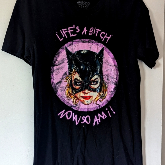 Cat Woman Tee - Picture 1 of 1